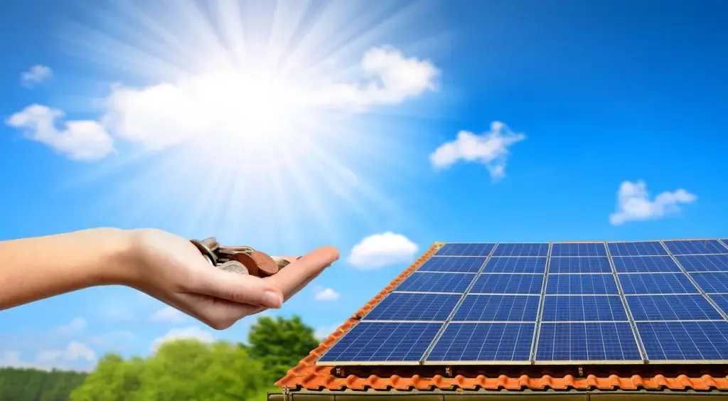 向日市で太陽光補助金を活用した節電リフォーム!ソーラーパネルの効果は?